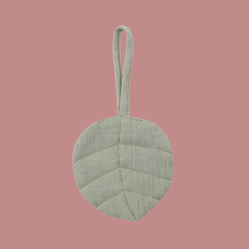 LEAF PACIFIER