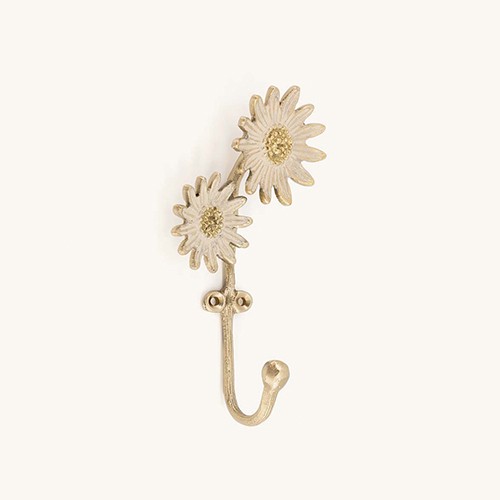 DOTTY DAISY HOOK